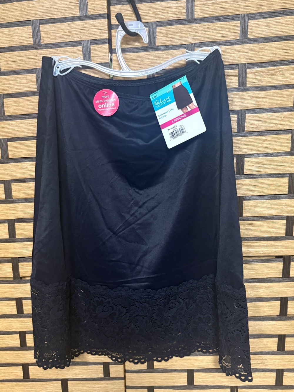 Vanity fair black slip skirt size small